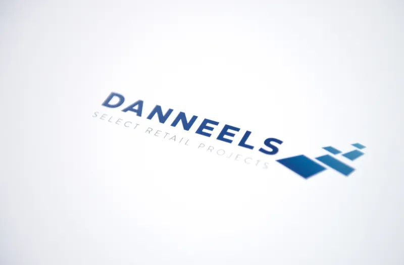 nieuw logo voor Danneels Retail